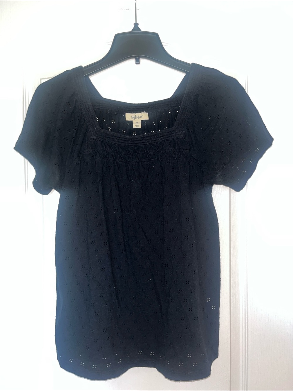 Style & Co. Black Eyelet Square-Neck Puff Sleeve Blouse